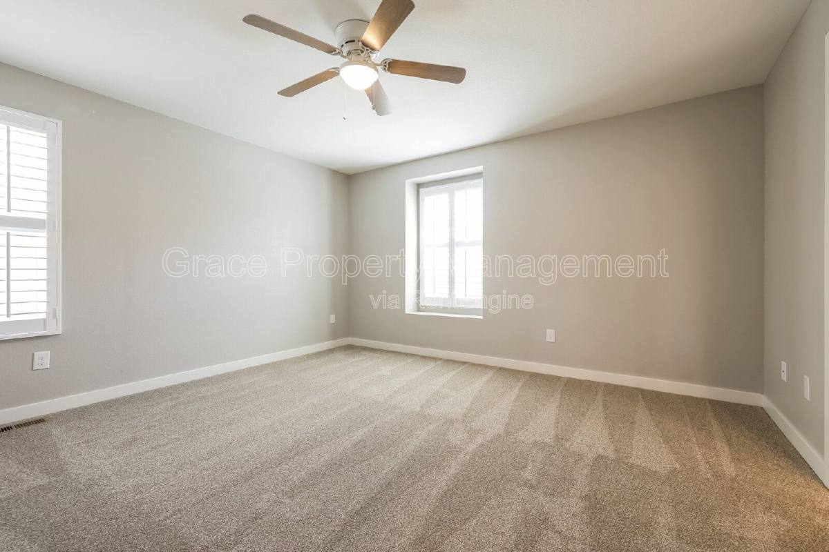 Townhouse for rent at 7584 S Winnipeg Court, Aurora, CO 80016