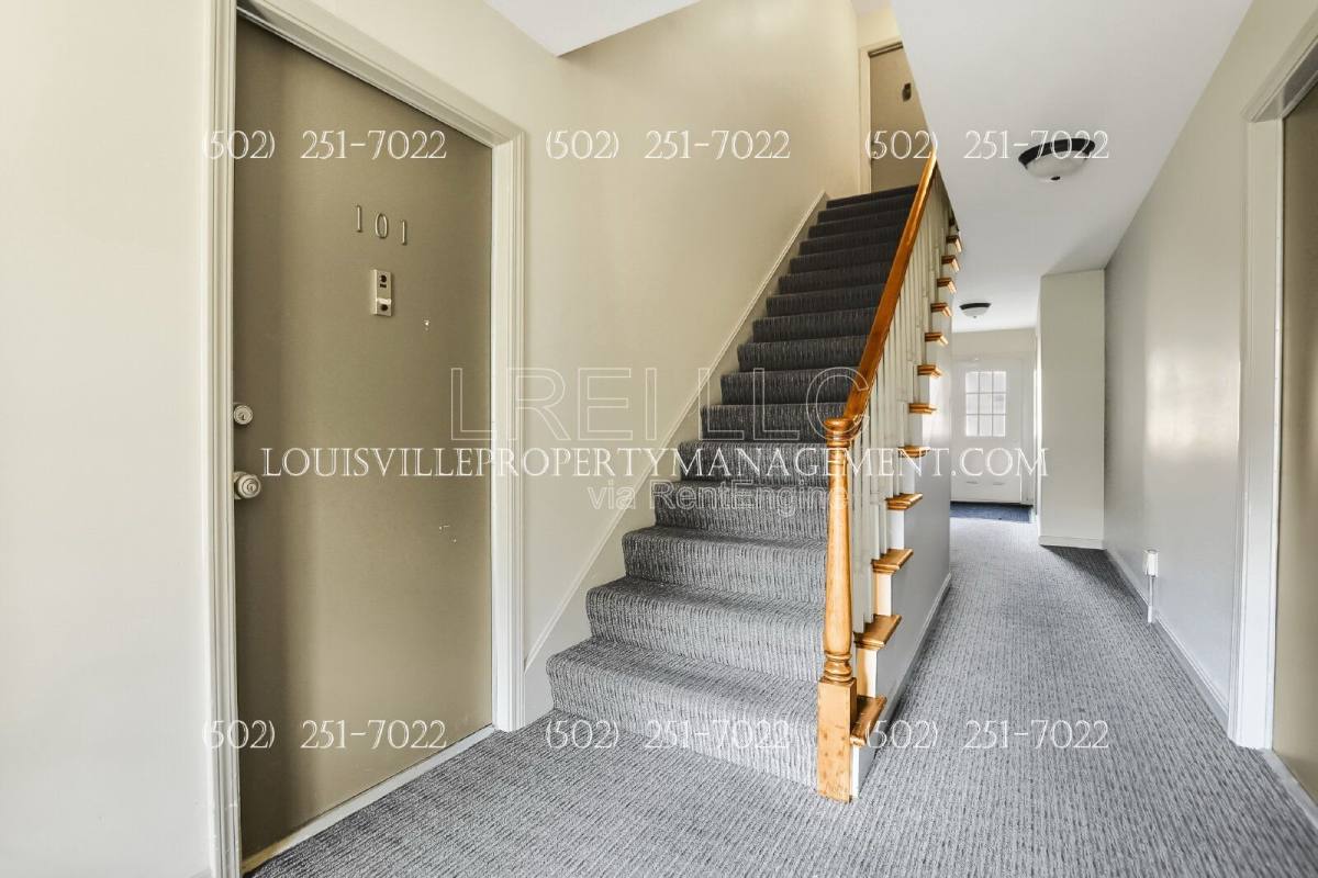 Condo for rent at 255 Salisbury Square, Louisville, KY 40207