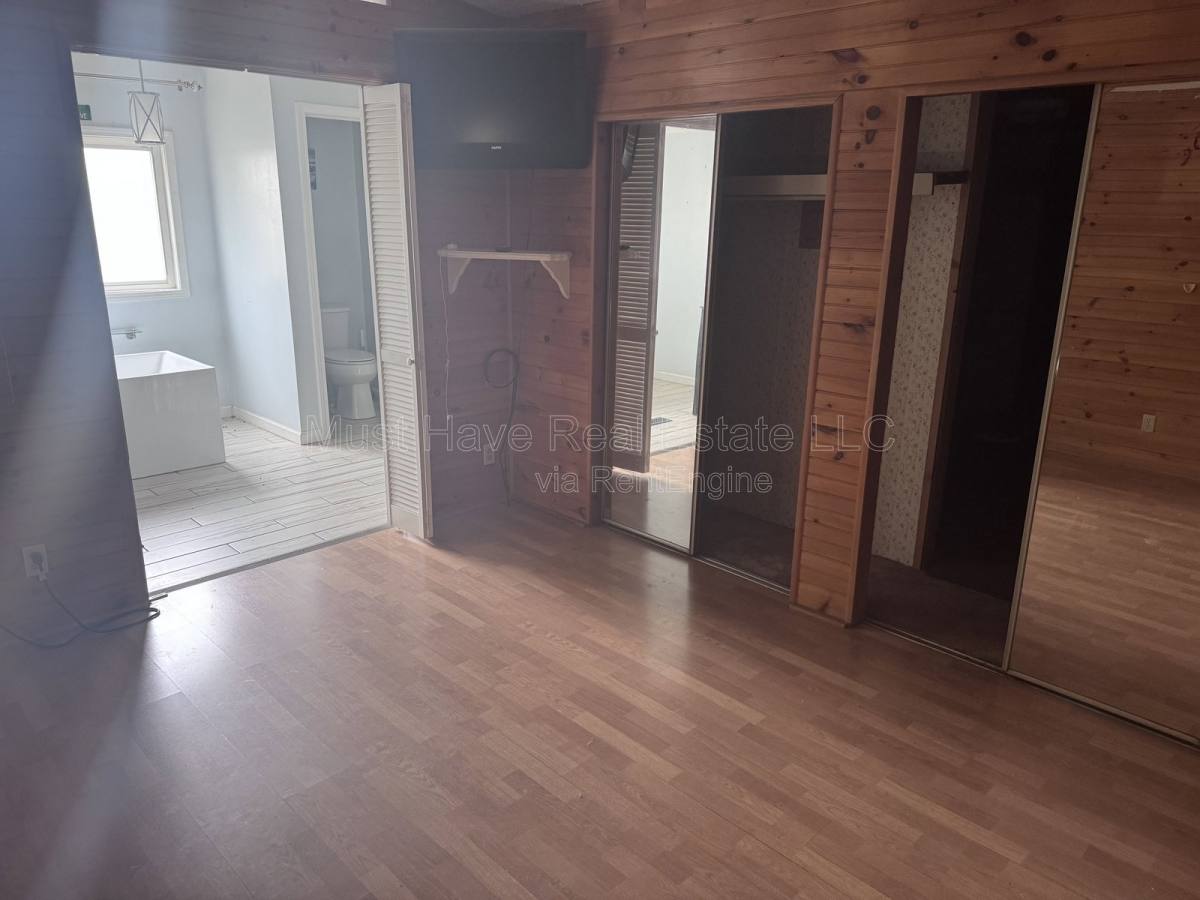 Apartment for rent at 4148 Smokey Creek Rd #C, Lenoir, NC 28645