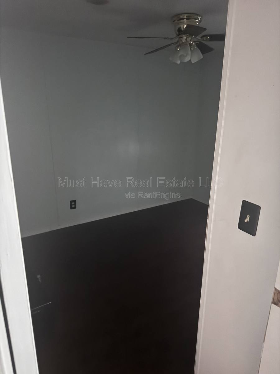 Apartment for rent at 4148 Smokey Creek Rd #C, Lenoir, NC 28645