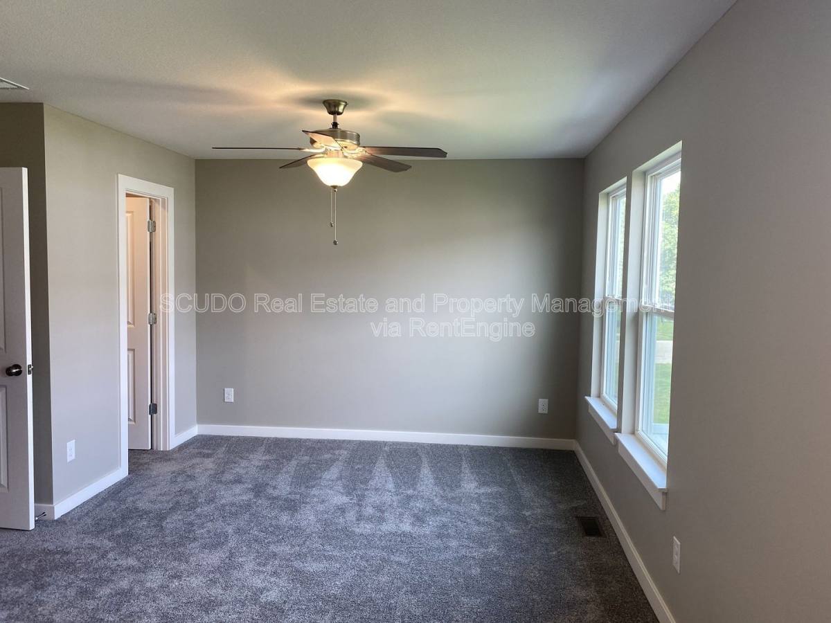 Townhouse for rent at 336 N 4th Terrace, Louisburg, KS 66053