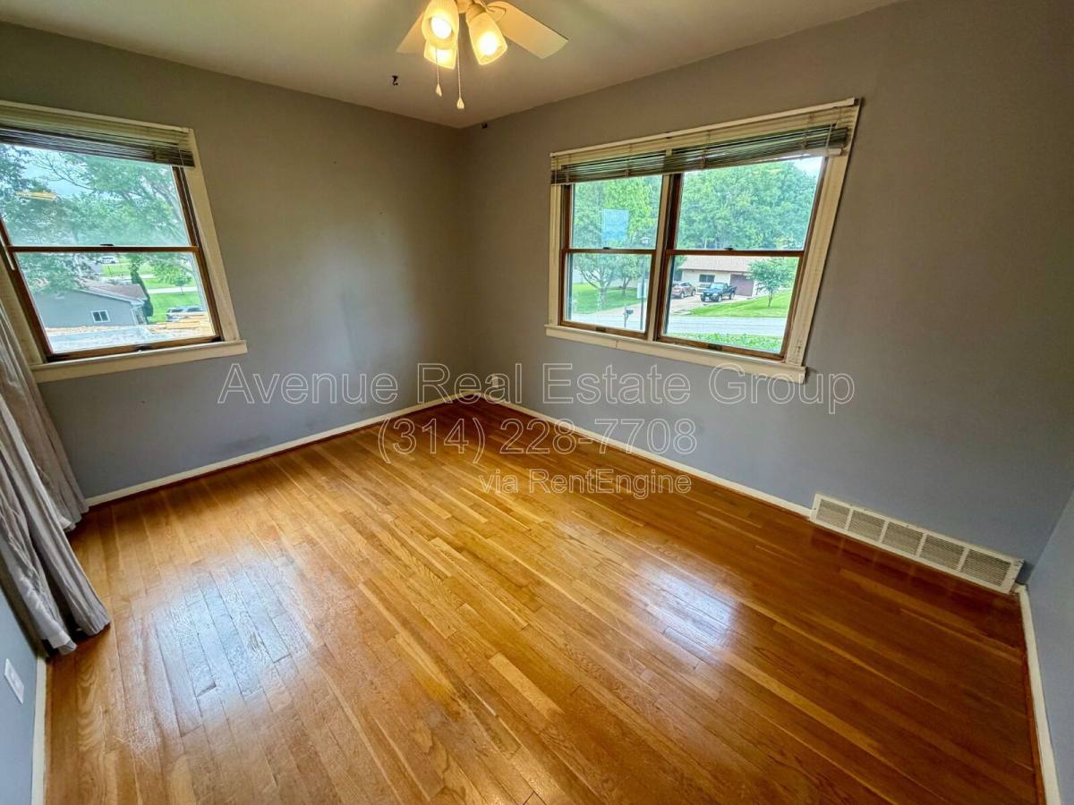 House for rent at 608 Connie Lane, Ballwin, MO 63021