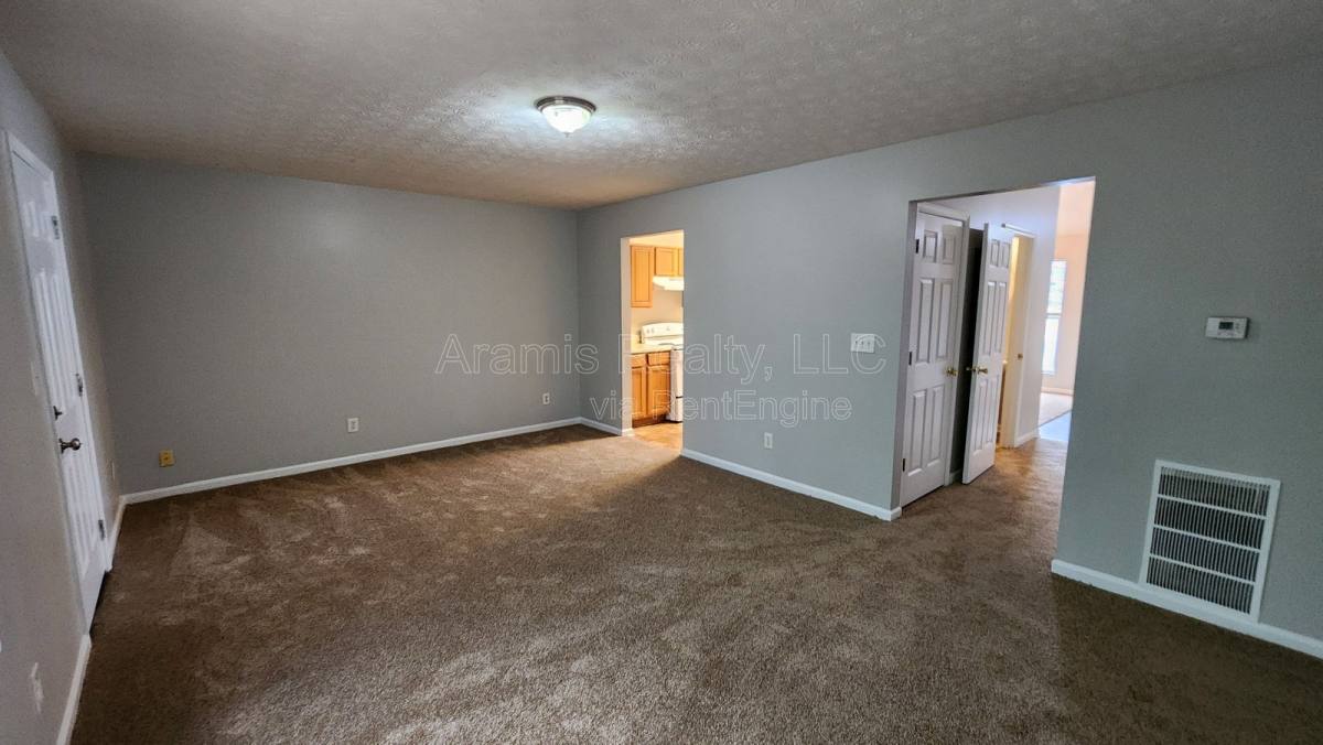 Townhouse for rent at 5749 Strathmoor Manor Circle, Lithonia, GA 30058