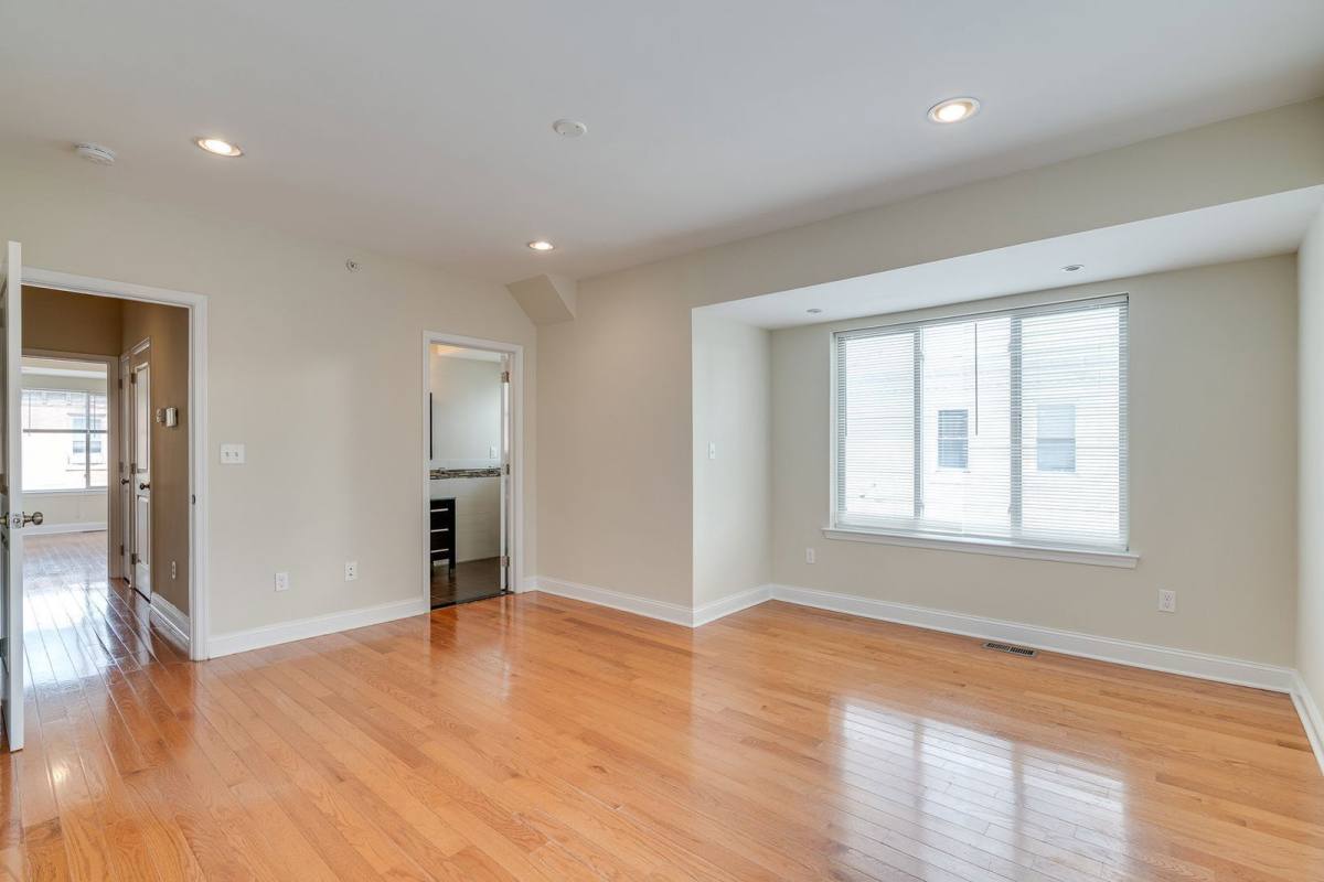 Apartment for rent at 917 S 18th St #B, Philadelphia, PA 19146