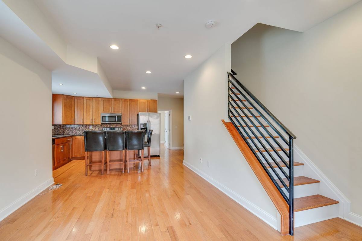 Apartment for rent at 917 S 18th St #B, Philadelphia, PA 19146