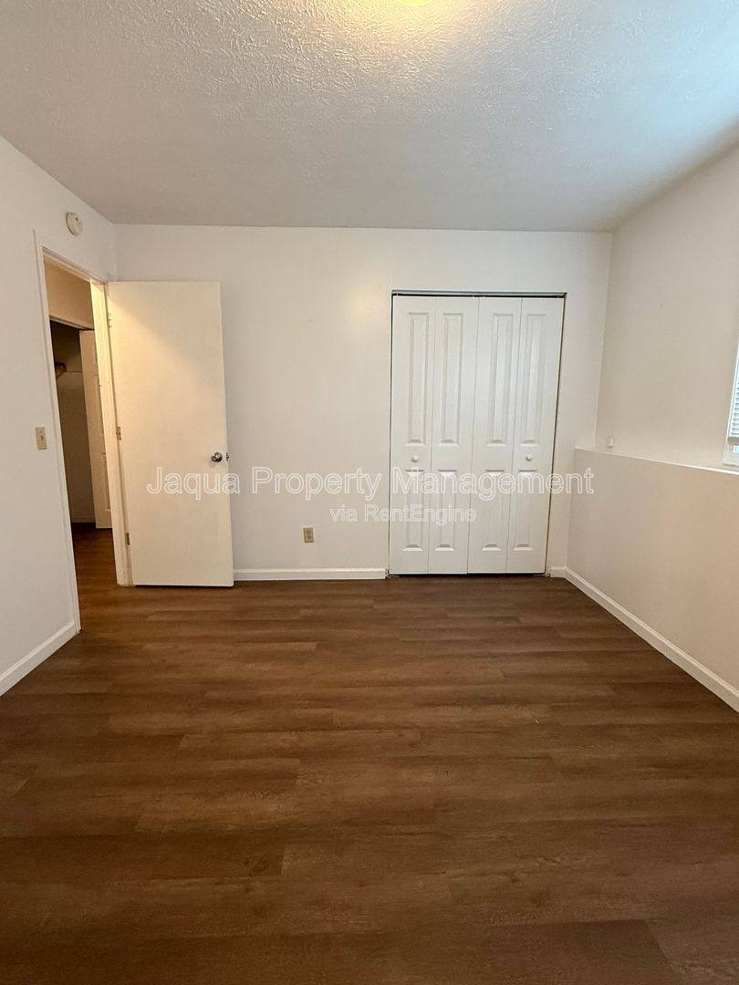 Apartment for rent at 51600 County Rd 652 #3 A, Mattawan, MI 49071