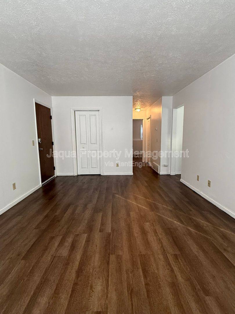Apartment for rent at 51600 County Rd 652 #3 A, Mattawan, MI 49071