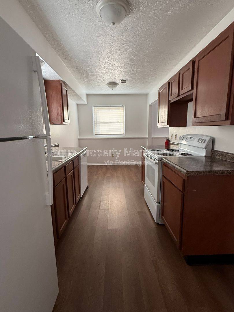 Apartment for rent at 51600 County Rd 652 #3 A, Mattawan, MI 49071