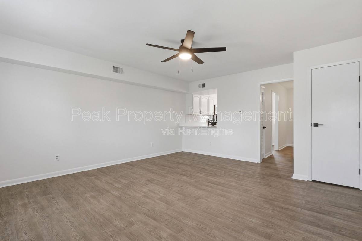 Apartment for rent at 304 S Center St #30, Ashland, VA 23005