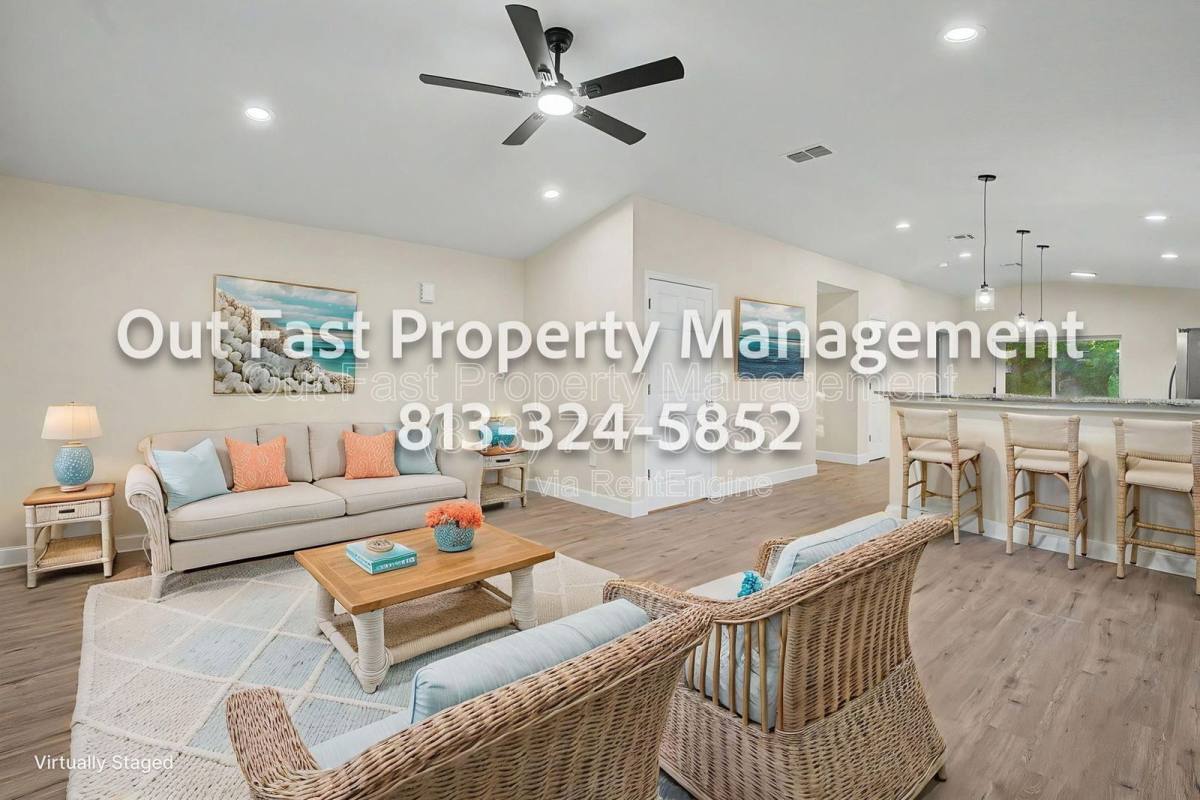 House for rent at 1806 Dorothy St, Lakeland, FL 33815