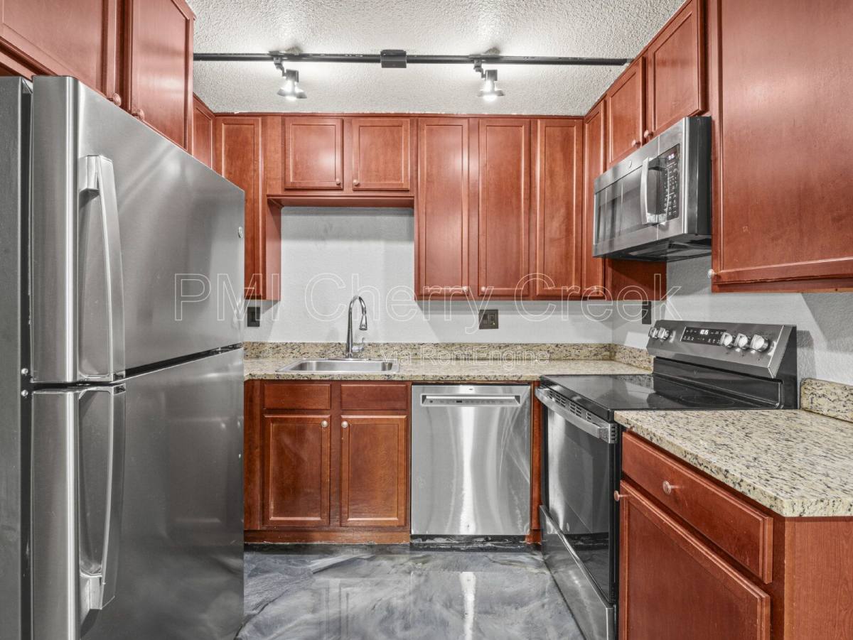 Townhouse for rent at 3419 Decatur St, Denver, CO 80211