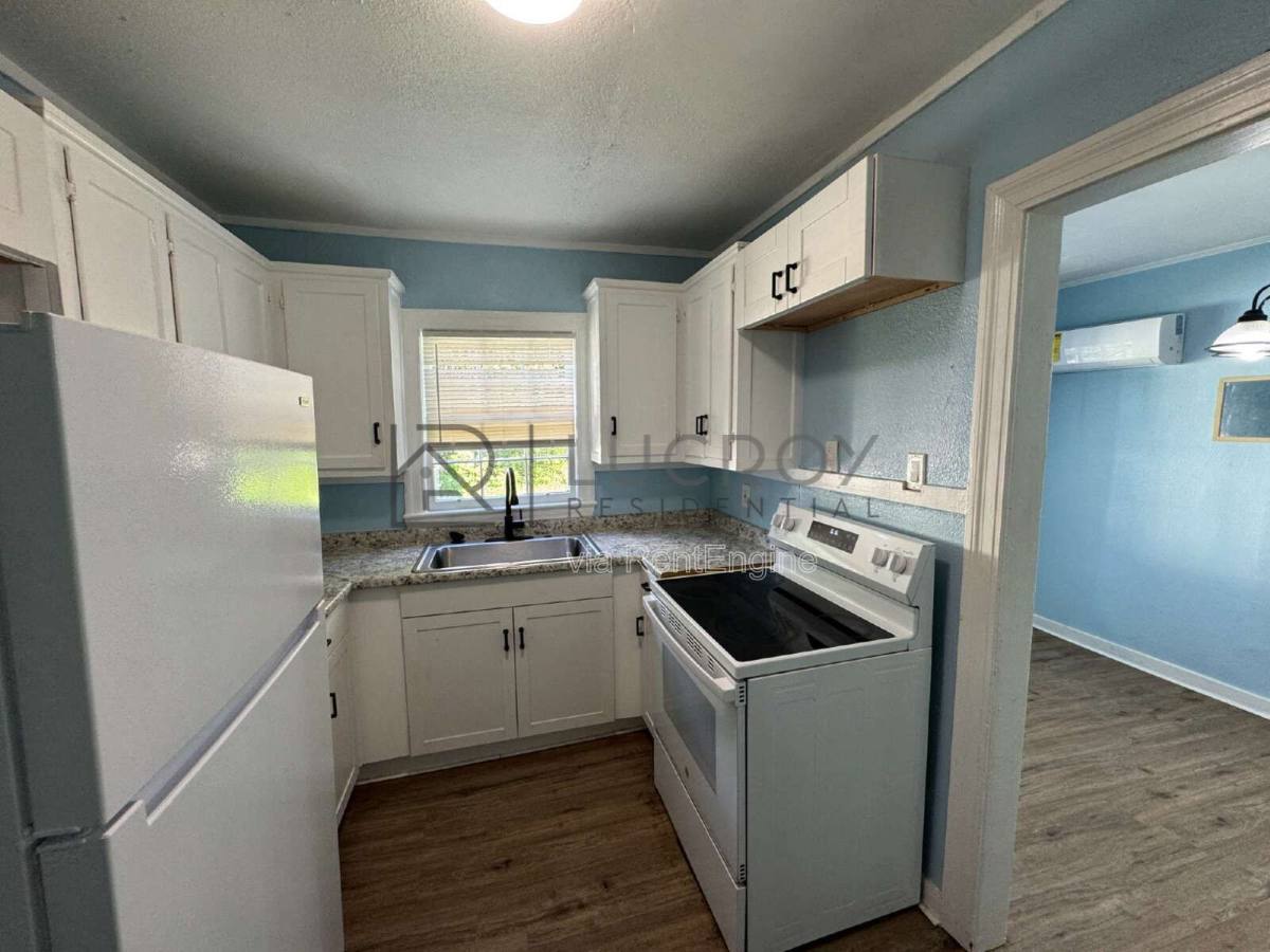 House for rent at 1816 Kenmore Dr, Jackson, MS 39209