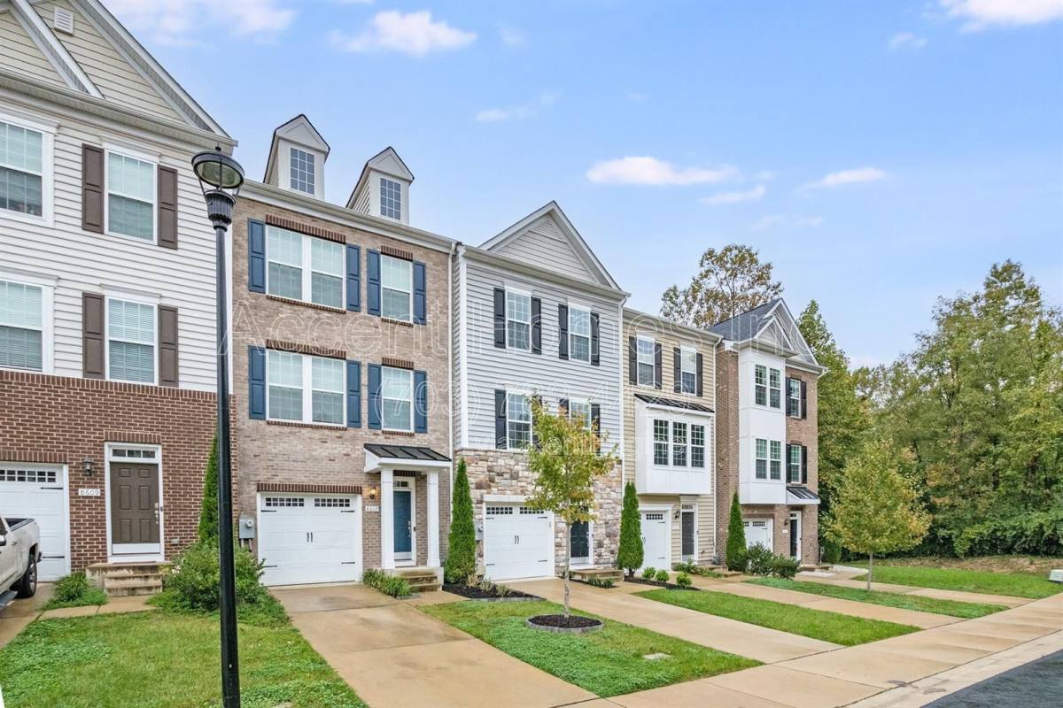 Townhouse for rent at 8605 Sweet Rose Court, Upper Marlboro, MD 20772