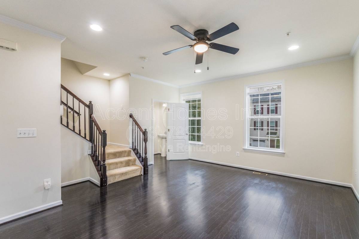 Townhouse for rent at 8605 Sweet Rose Court, Upper Marlboro, MD 20772