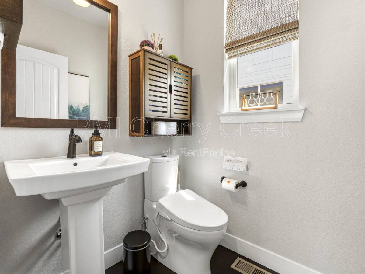 House for rent at 5988 N Fulton St, Denver, CO 80238