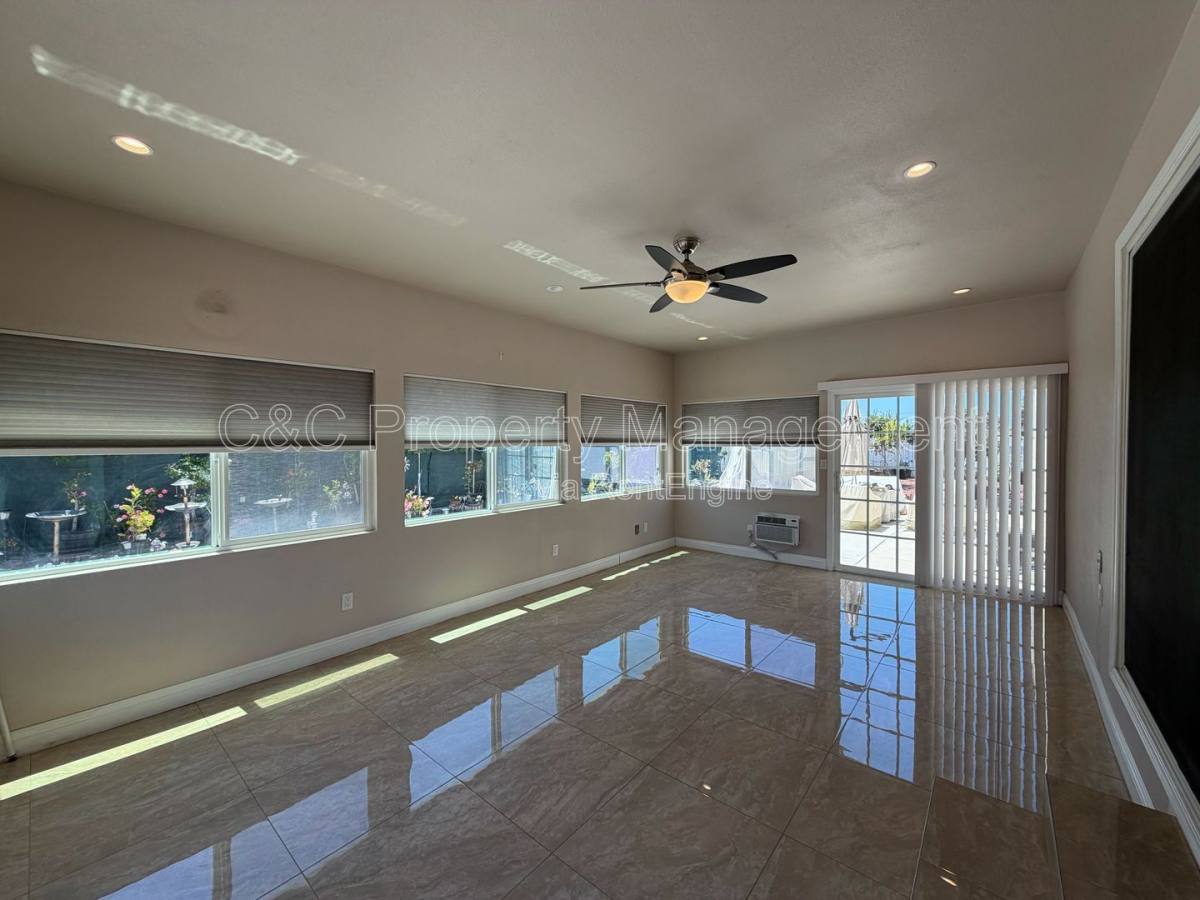 House for rent at 4981 Dassco Court, San Diego, CA 92102