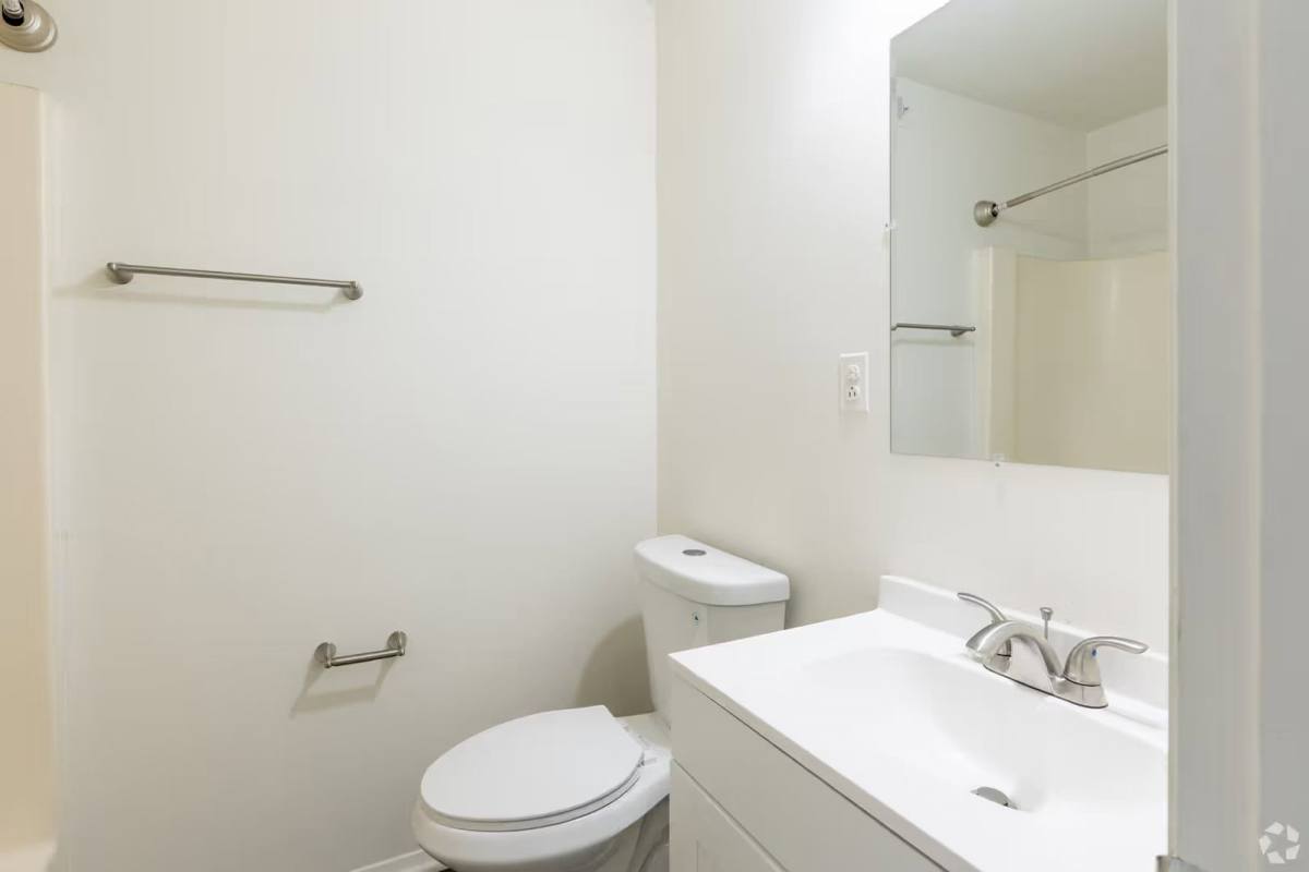 Apartment for rent at 6434 Elkhardt Rd #H, Richmond, VA 23225