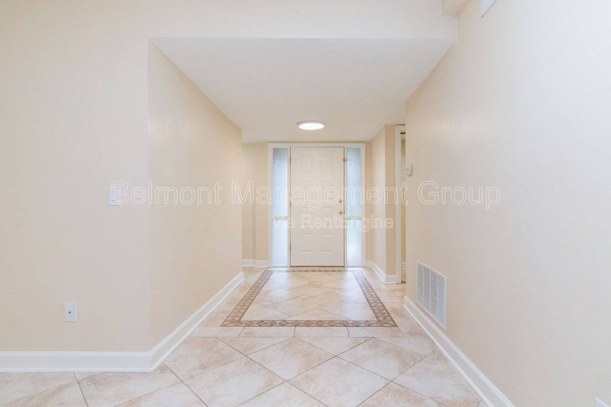 Apartment for rent at 602 Desoto Dr, Casselberry, FL 32707