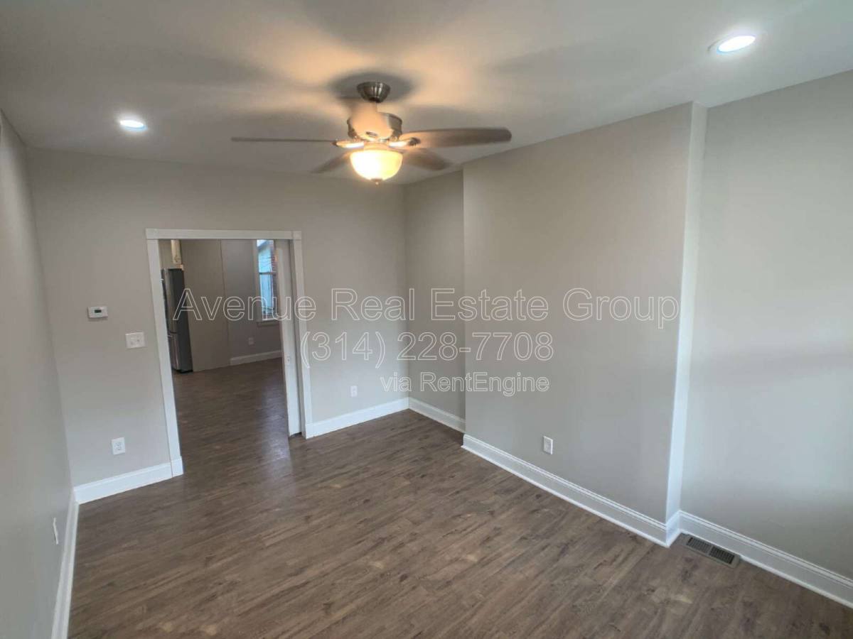 Townhouse for rent at 4211 Cleveland Ave, Saint Louis, MO 63110