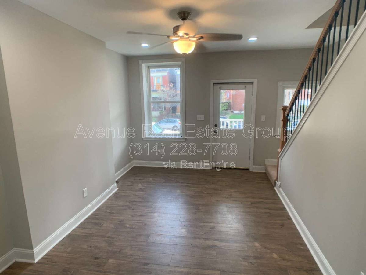 Townhouse for rent at 4211 Cleveland Ave, Saint Louis, MO 63110