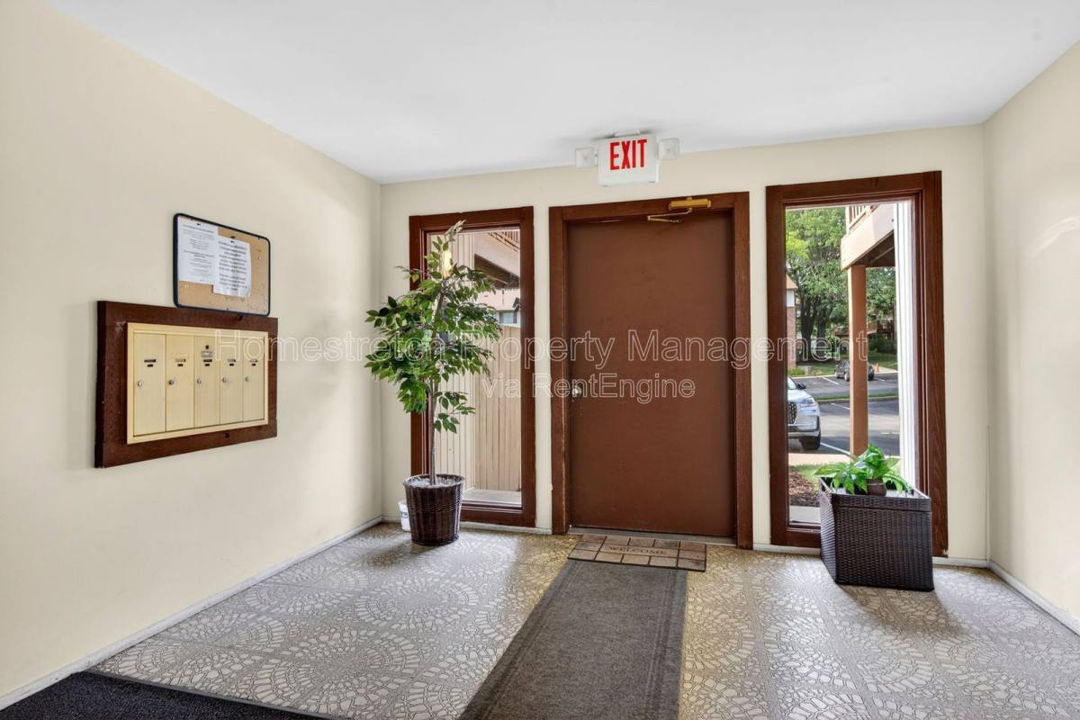 Apartment for rent at 1536 Springlet Court #31, Florissant, MO 63033
