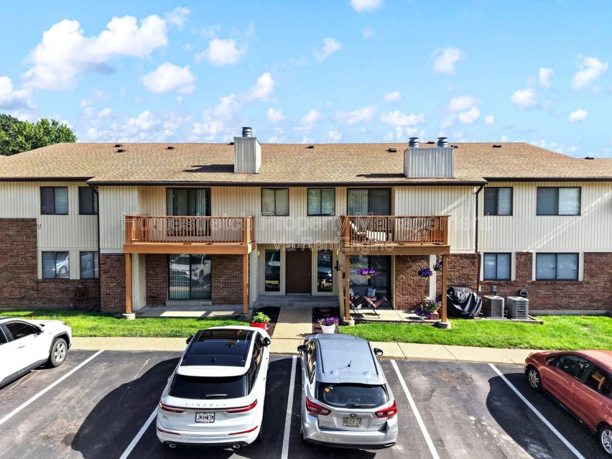 Apartment for rent at 1536 Springlet Court #31, Florissant, MO 63033