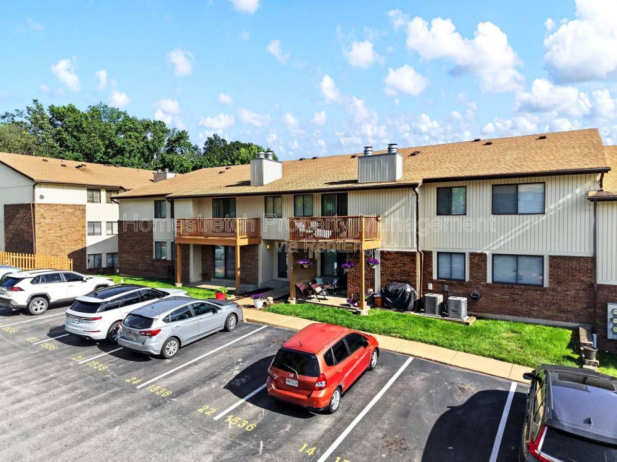 Apartment for rent at 1536 Springlet Court #31, Florissant, MO 63033