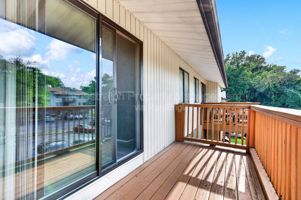 Apartment for rent at 1536 Springlet Court #31, Florissant, MO 63033