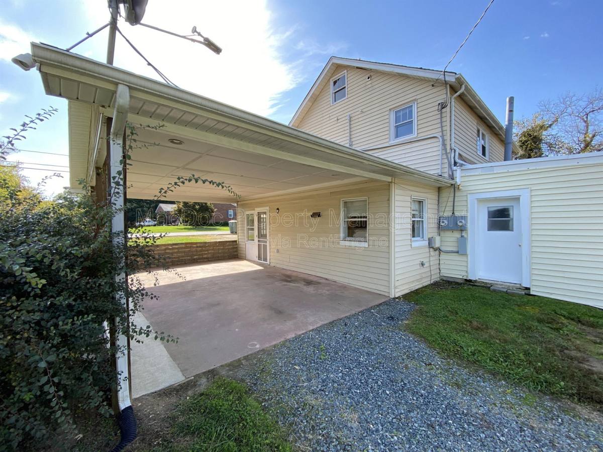 Apartment for rent at 601 Forbes St, Fredericksburg, VA 22405
