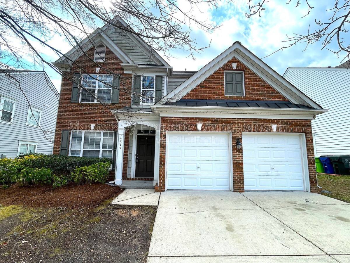 House for rent at 12319 Honeychurch St, Raleigh, NC 27614