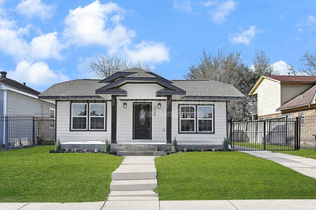House for rent at 224 Everton St, Houston, TX 77003