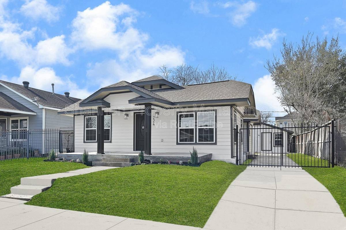 House for rent at 224 Everton St, Houston, TX 77003