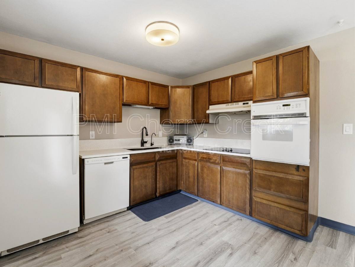 House for rent at 766 W Davies Way, Littleton, CO 80120
