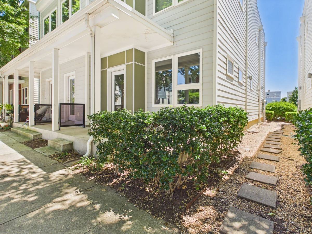 Apartment for rent at 1212 Porter St #A, Richmond, VA 23224