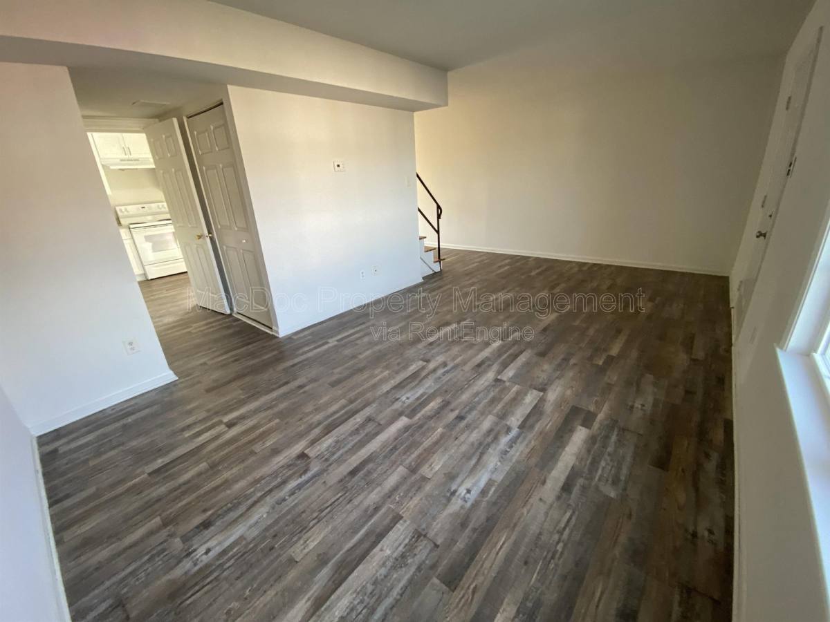 Townhouse for rent at 400 Rann Court, Fredericksburg, VA 22401