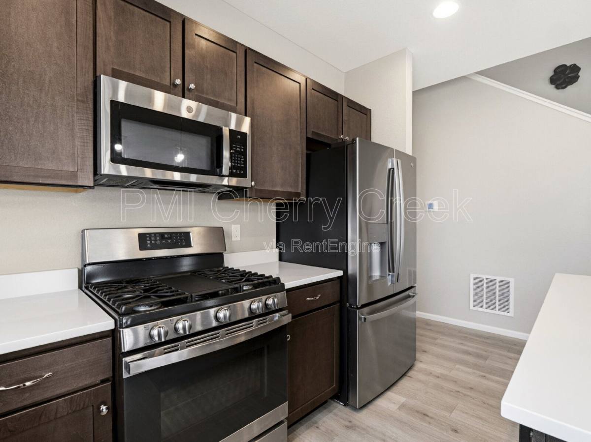 Townhouse for rent at 6419 N Dunkirk St, Denver, CO 80249
