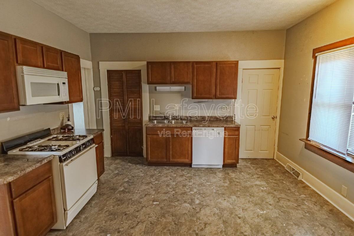 Apartment for rent at 1714 Meharry St #A, Lafayette, IN 47904