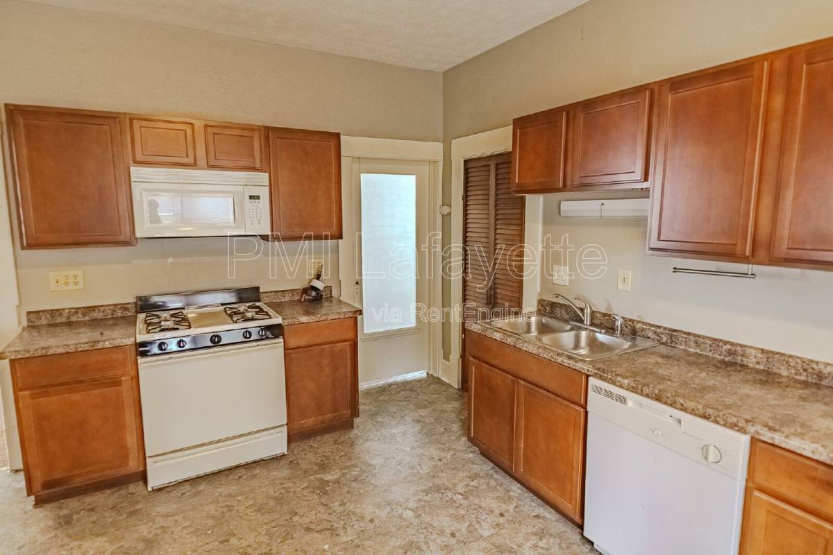 Apartment for rent at 1714 Meharry St #A, Lafayette, IN 47904