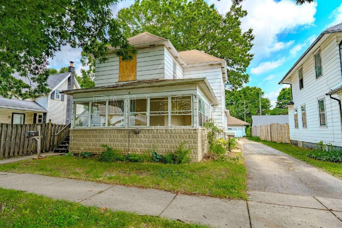 Apartment for rent at 1714 Meharry St #A, Lafayette, IN 47904