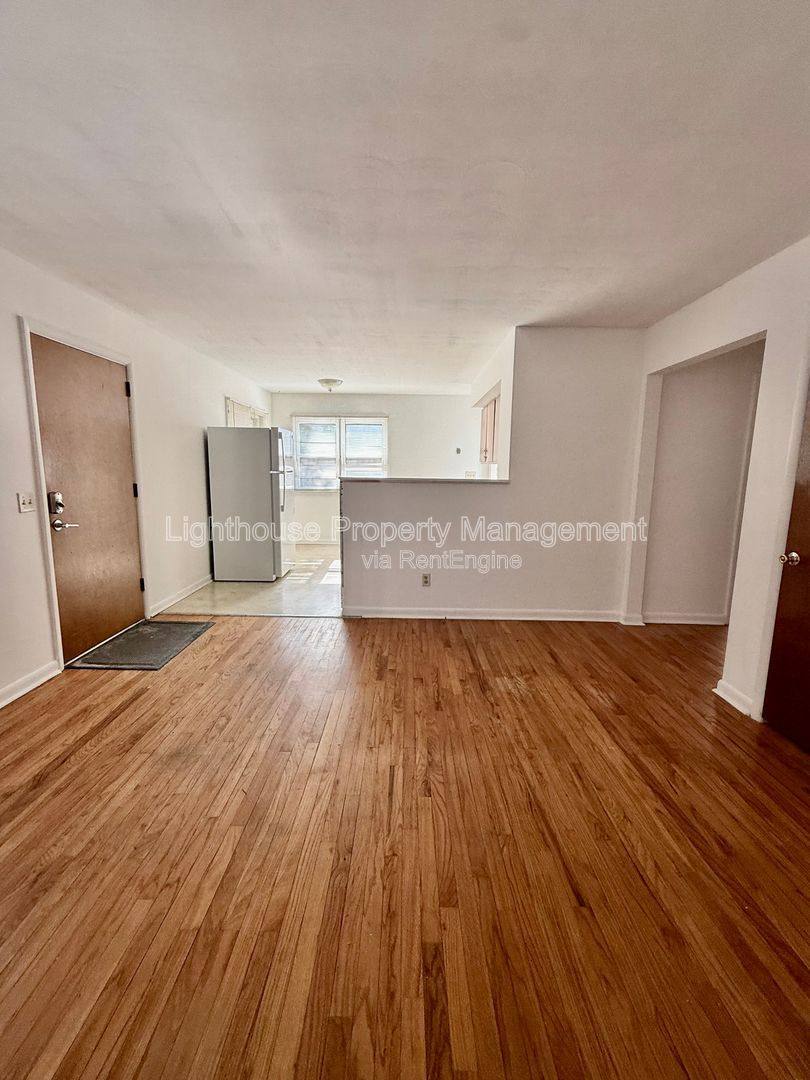 Apartment for rent at 2118 Woodbine Ave, Portage, MI 49002