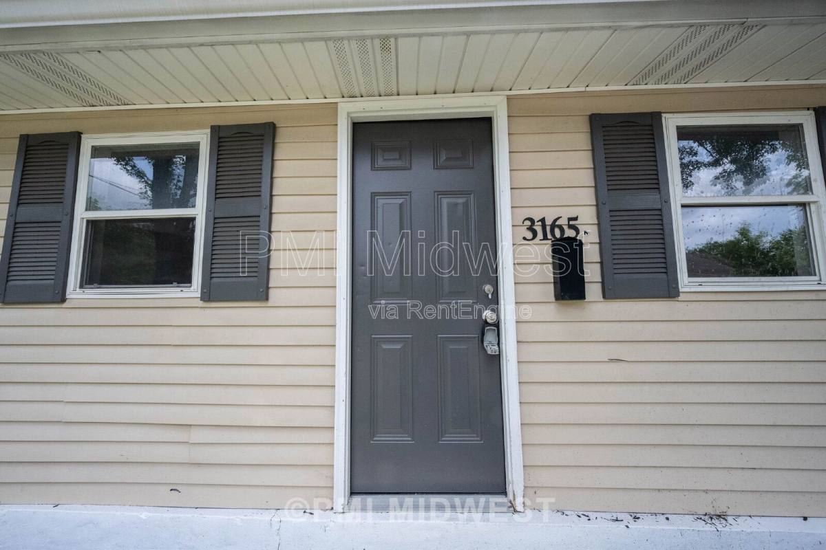 Apartment for rent at 3165 Station St #A, Indianapolis, IN 46218