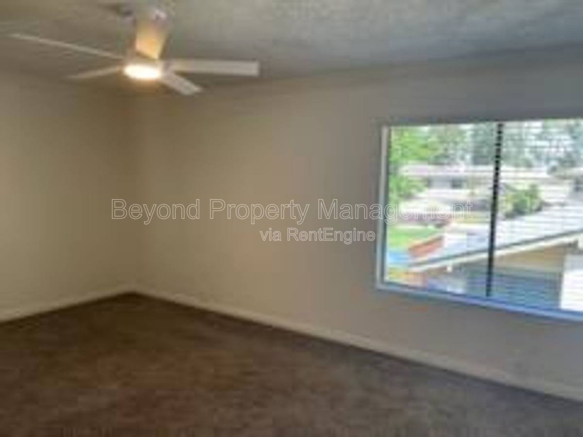 Townhouse for rent at 10743 Caminito Cascara, San Diego, CA 92108