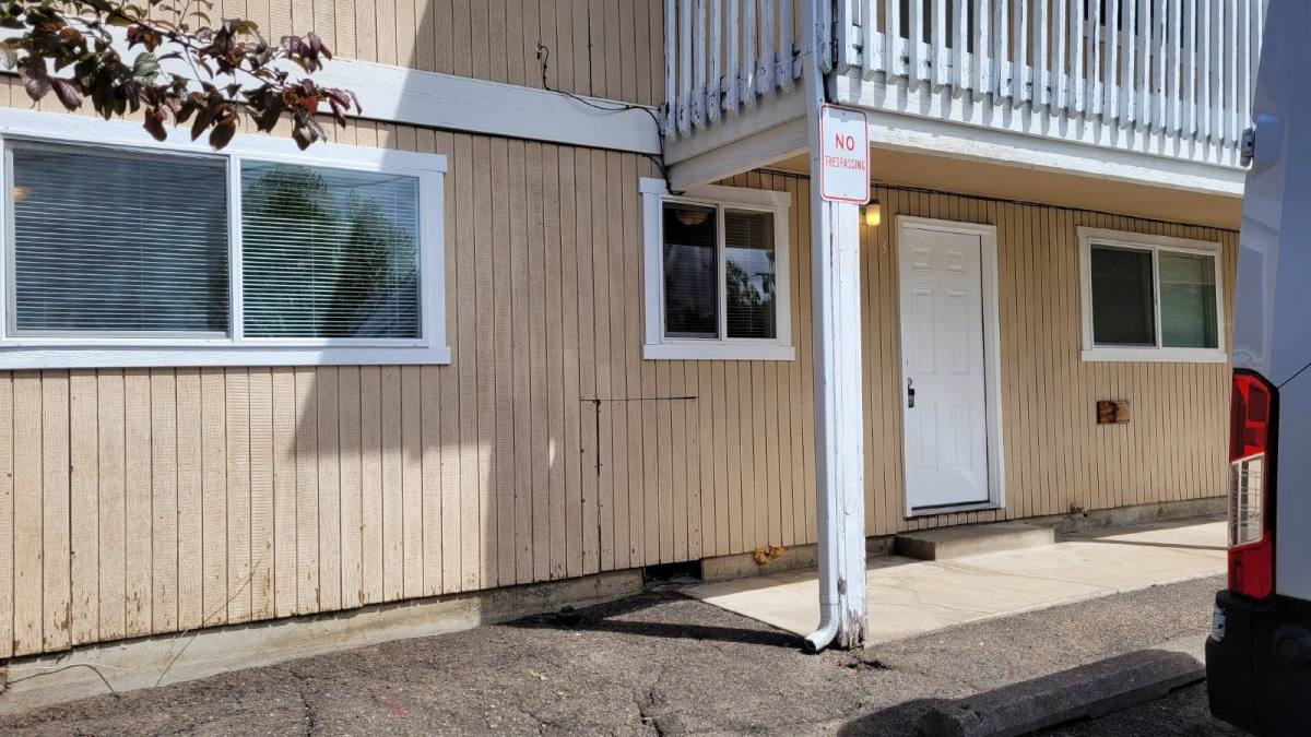 Apartment for rent at 624 NE Housley Ave #3, Roseburg, OR 97470