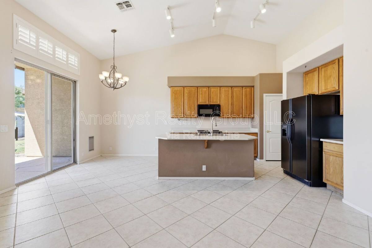 House for rent at 7017 W Greenbriar Dr, Glendale, AZ 85308
