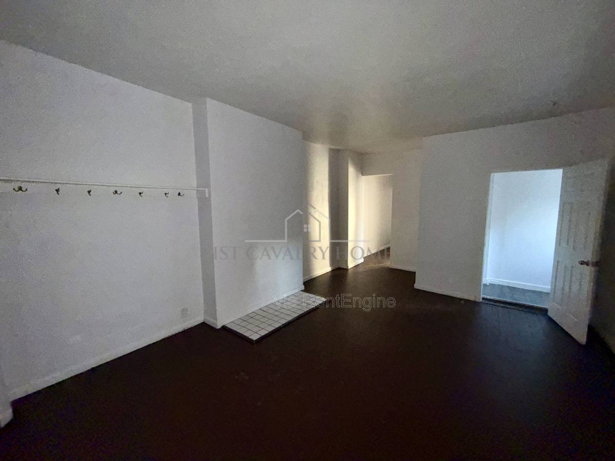 Apartment for rent at 53 S Balch St #55, Akron, OH 44302