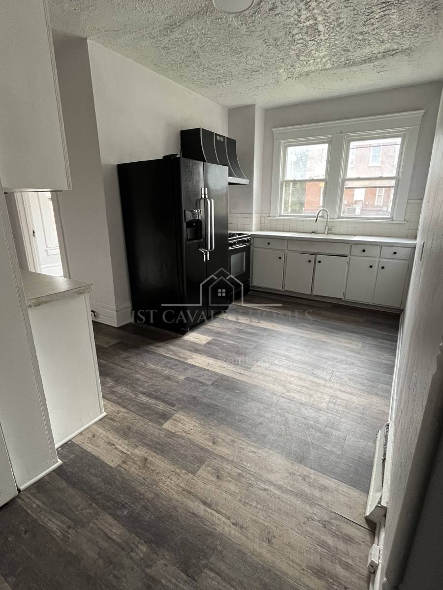 Apartment for rent at 53 S Balch St #55, Akron, OH 44302
