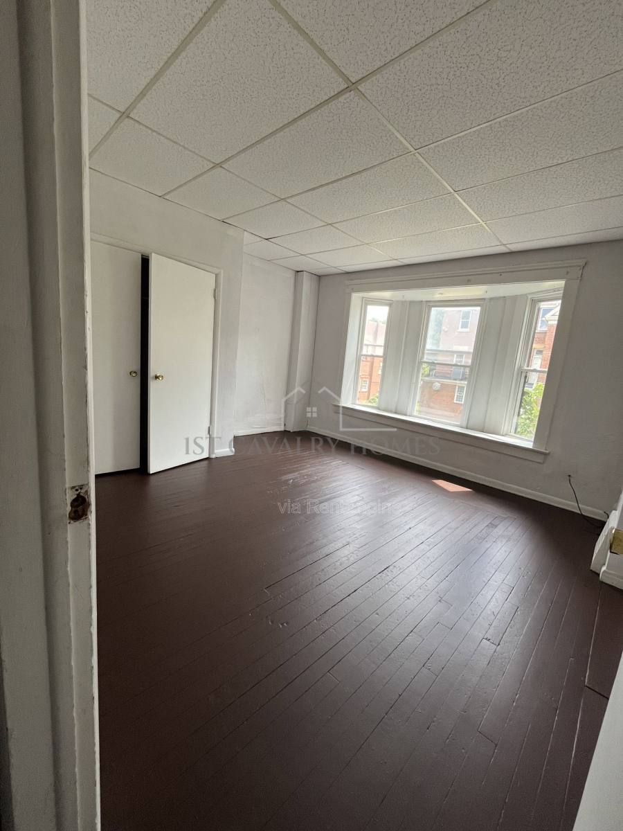 Apartment for rent at 53 S Balch St #55, Akron, OH 44302