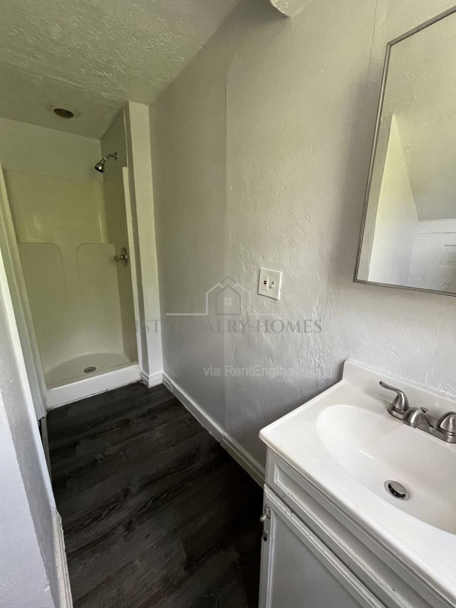 Apartment for rent at 53 S Balch St #55, Akron, OH 44302