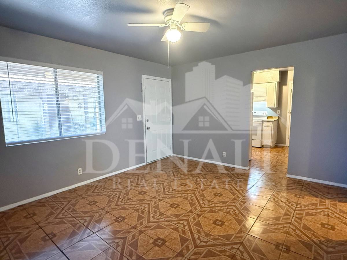 Apartment for rent at 624 E Marilyn Ave #1, Mesa, AZ 85204