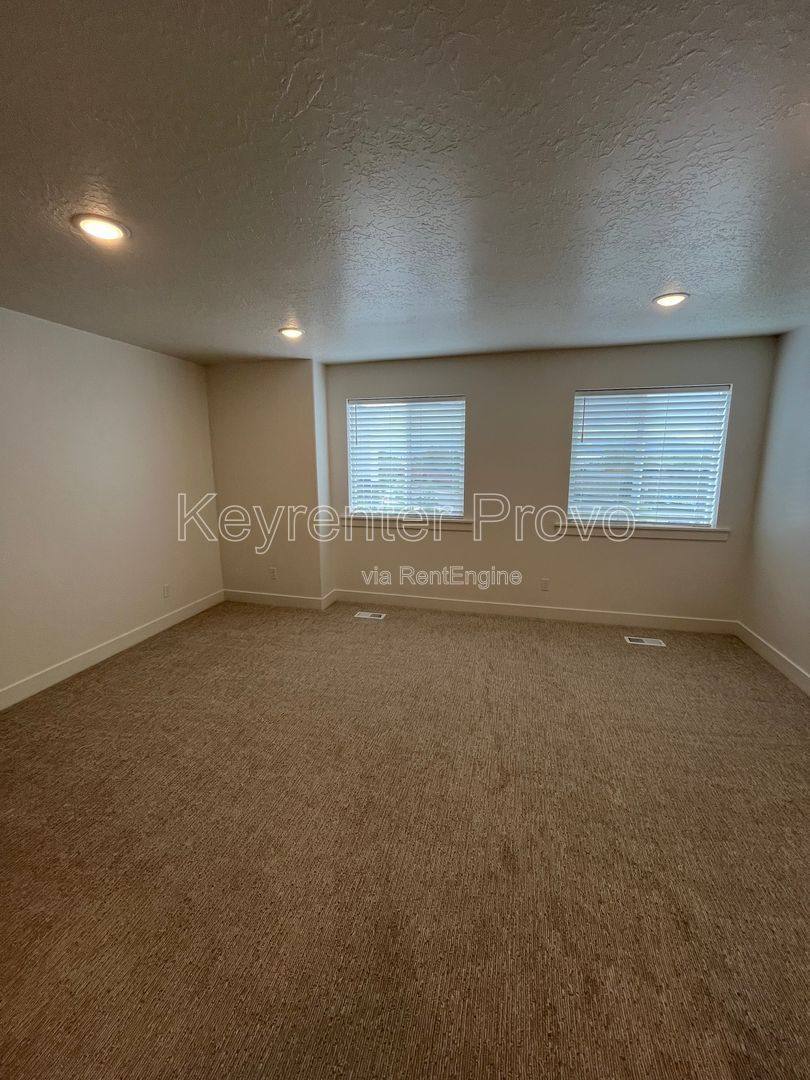 Townhouse for rent at 1046 E 1300 S, Provo, UT 84606